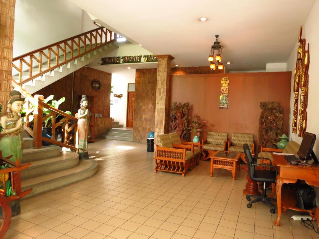 Sirin Hotel Хуахін Екстер'єр фото